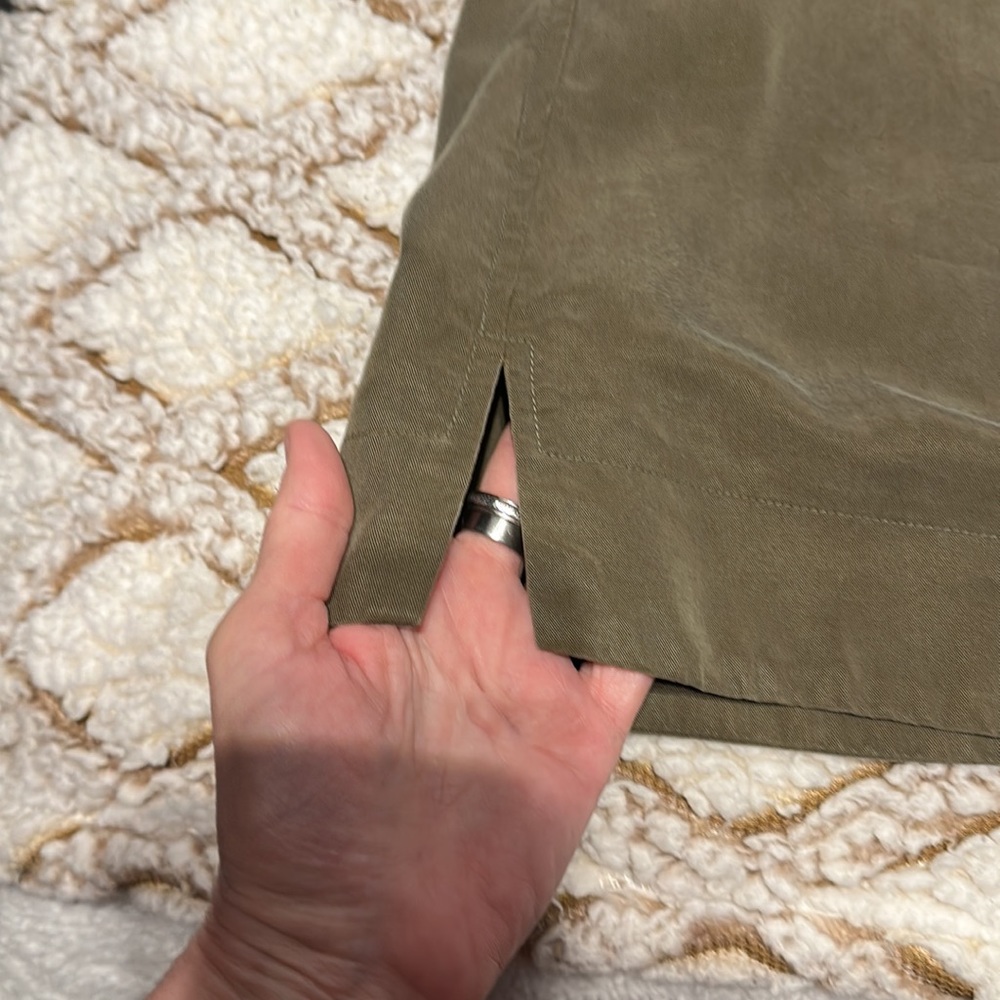 The Loft Olive Green Rounded Side Splits Hem With… - image 7